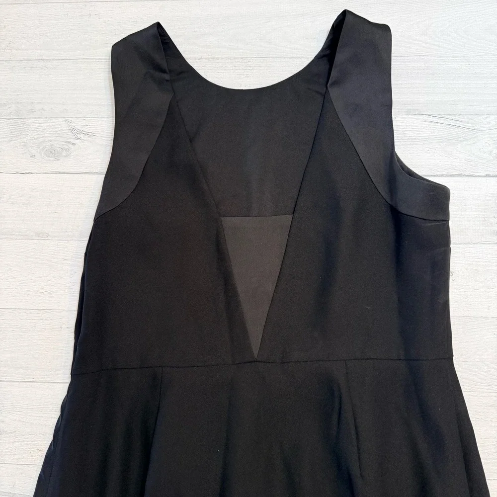 Banana Republic women's Banana Black Asymmetrical‎ Dress Womens 10 NEW